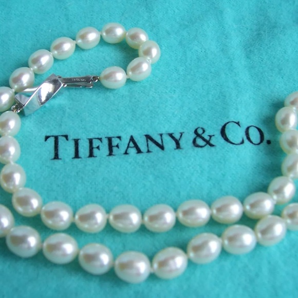 Jewelry | Tiffany Co Pearl Necklace 